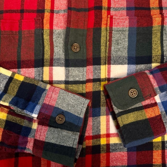 NWOT Boys Gap Plaid Flannel Button Down Shirt Size XL - Picture 3 of 5